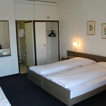 Royal Hotel