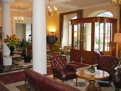 Hotel Royal